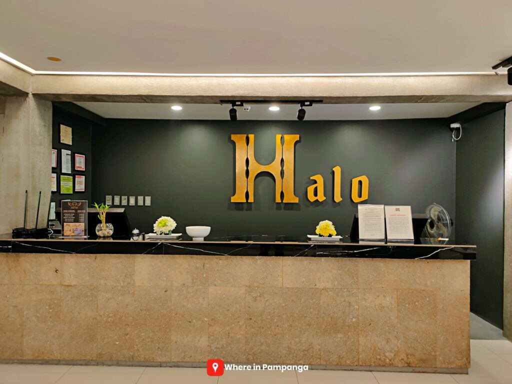 Hotel Halo