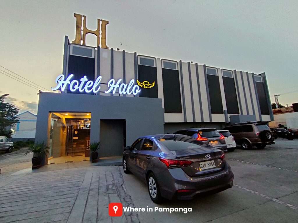 Hotel Halo