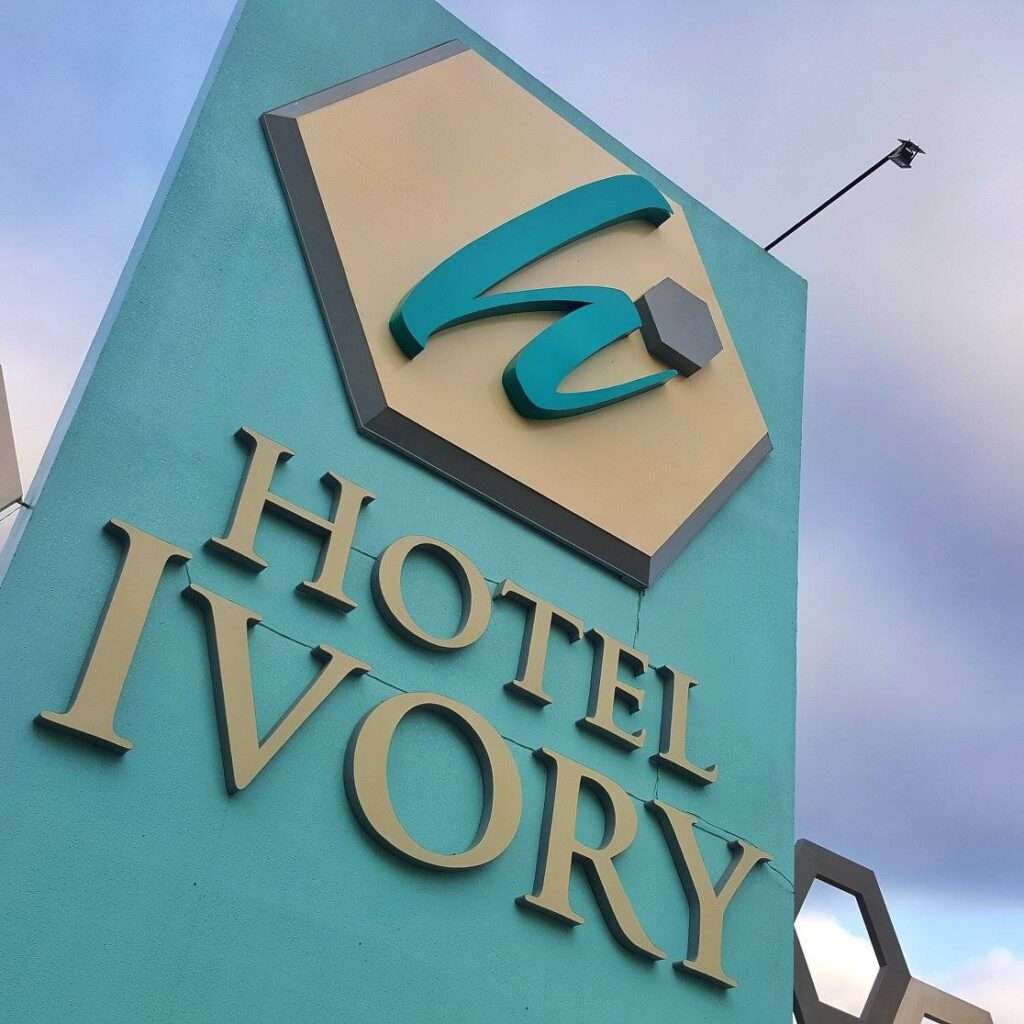 Hotel Ivory