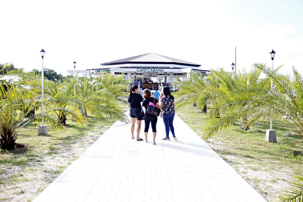 Palm Cabanas Resort