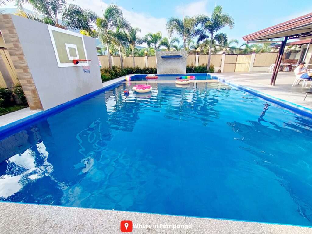 RJ's Private Pool